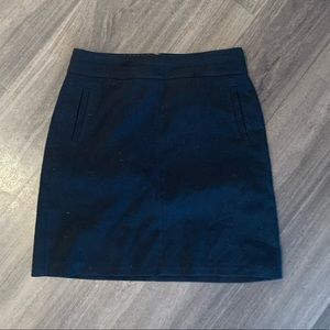 Banana Republic Stretch Black Business Skirt with Pockets